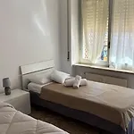 Ampio Apartman Albissola Marina